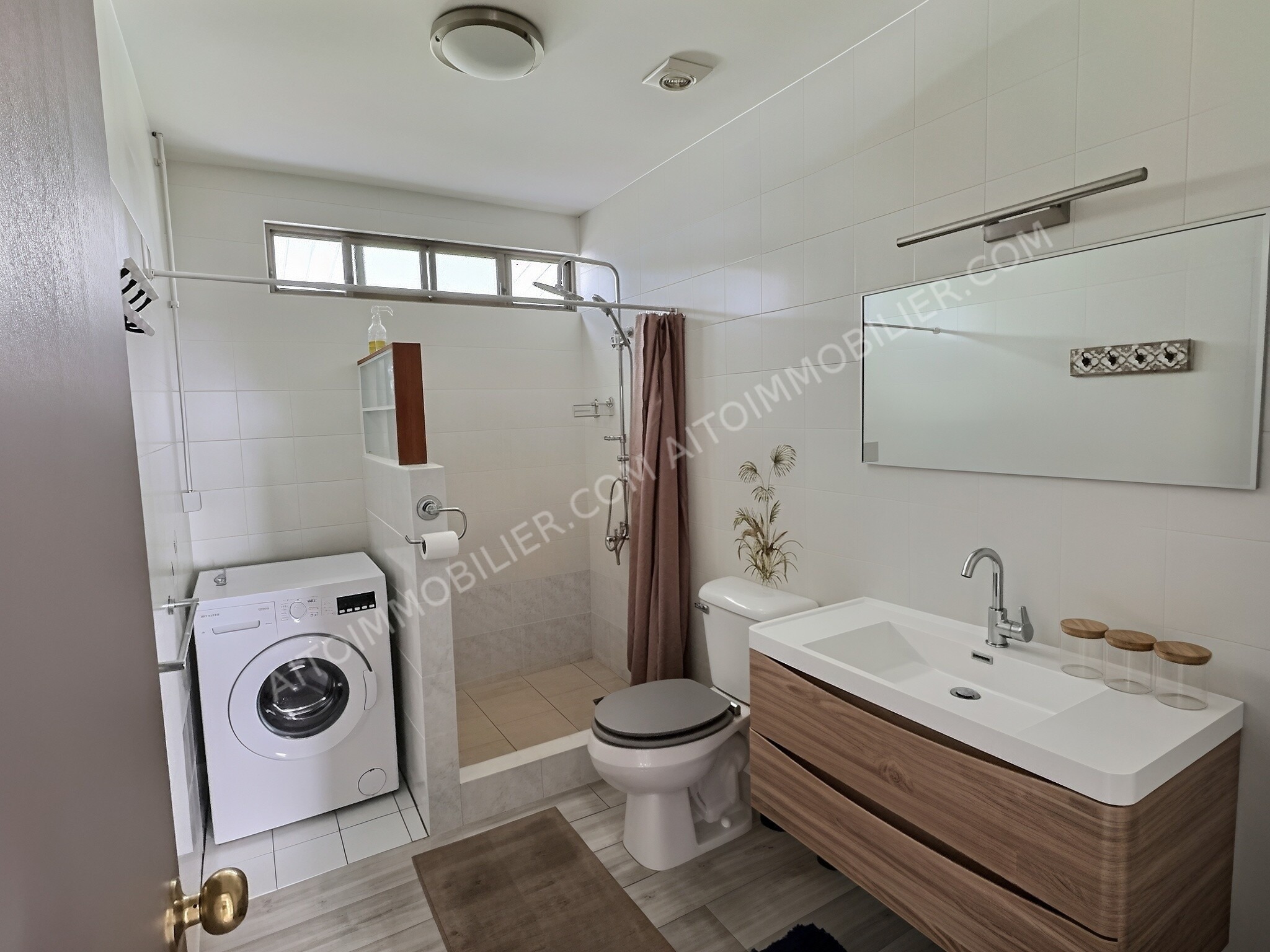 A LOUER APPARTEMENT F3 PAMATAI 6