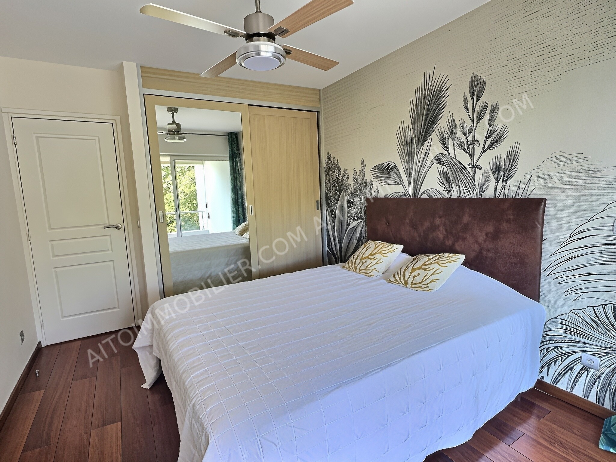A LOUER APPARTEMENT F2 PAMATAI 6