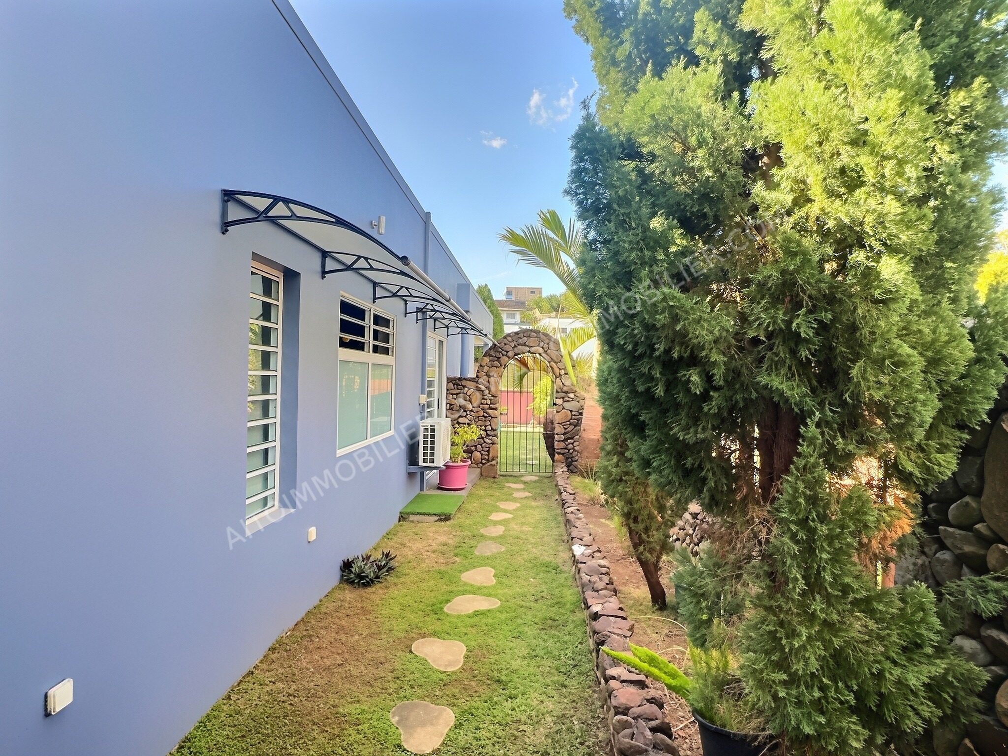 Miri - Belle maison d'architecte contemporaine 7