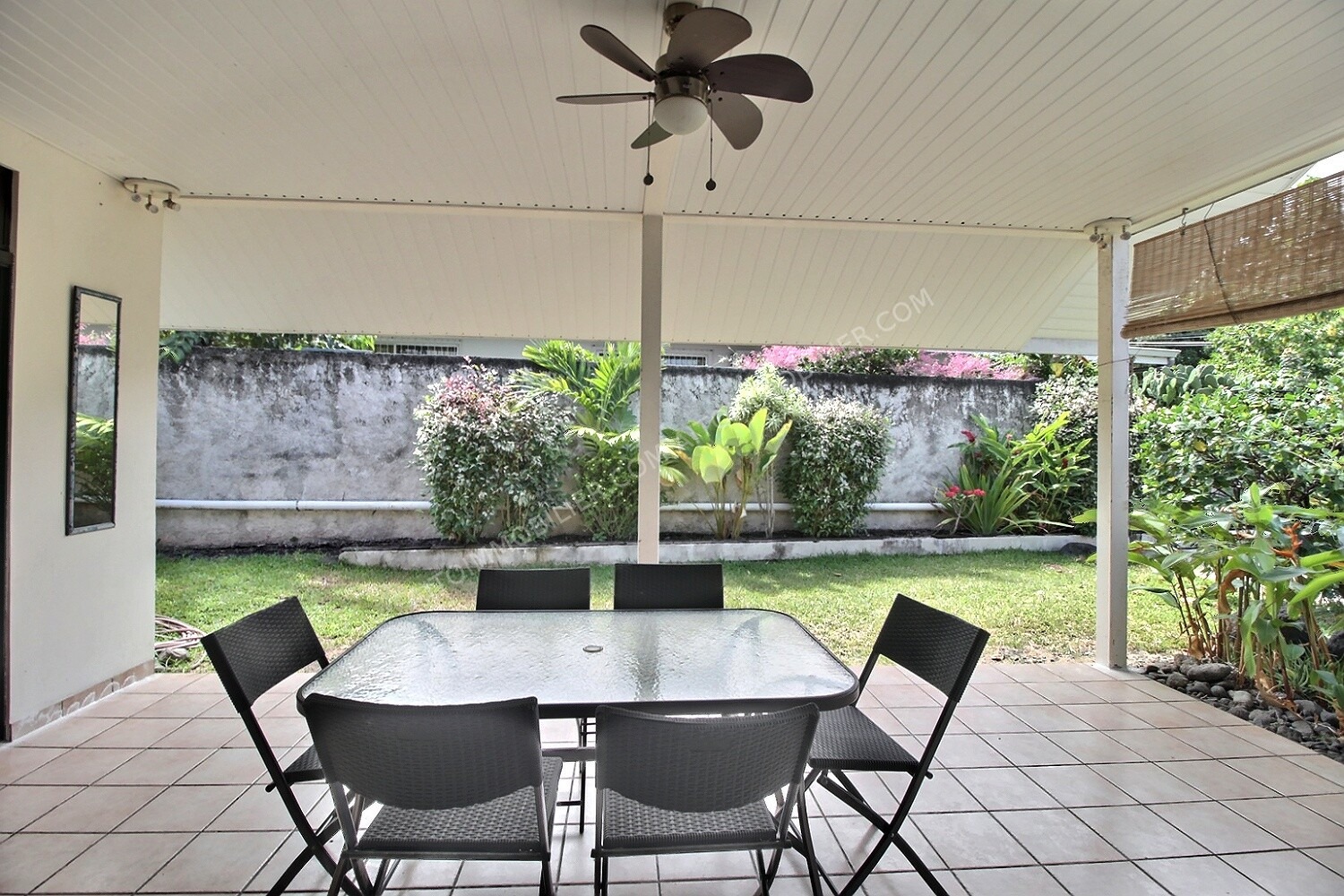 MAISON T4 + PISCINE SUR PAEA A LOUER 11