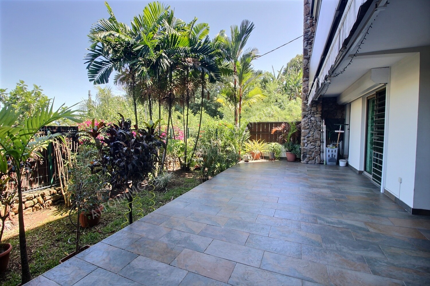 A LOUER APPARTEMENT F4 PUNAAUIA 7