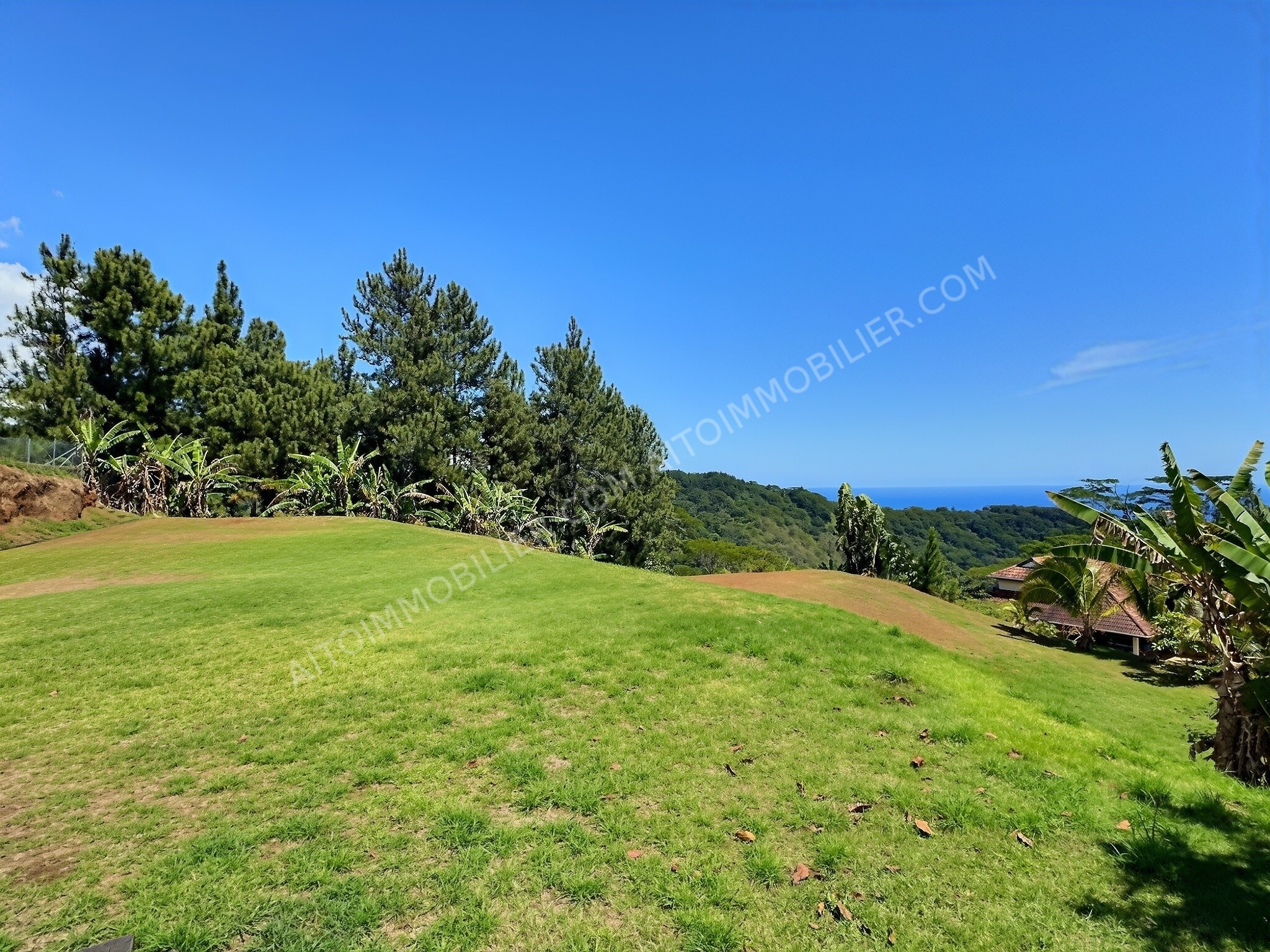 À vendre Terrain de 1 800 m² avec vue mer à Mahina 3