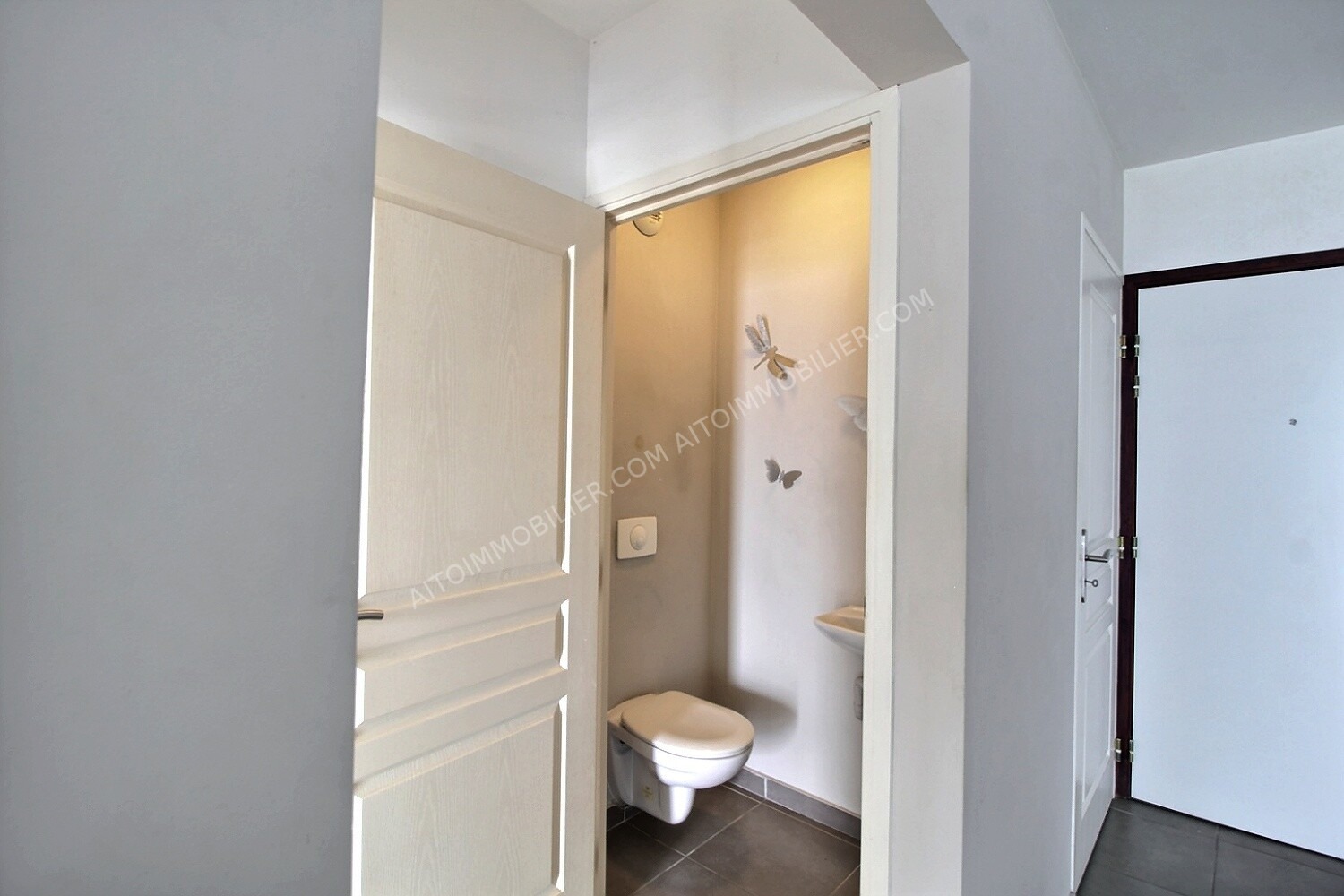 A LOUER APPARTEMENT F2 LES TERRASSES DE PUNAVAI 6