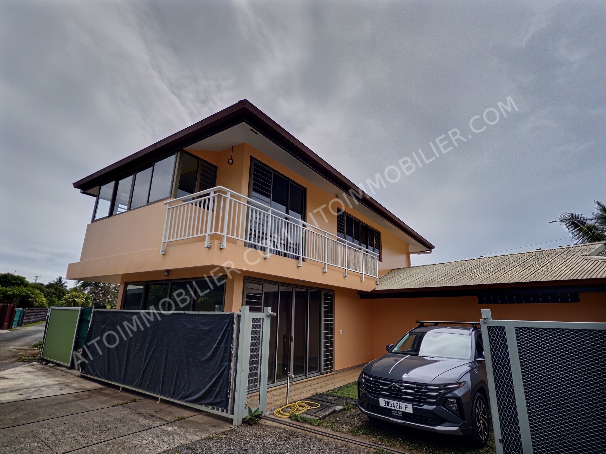 A LOUER MAISON F4 PIRAE 1