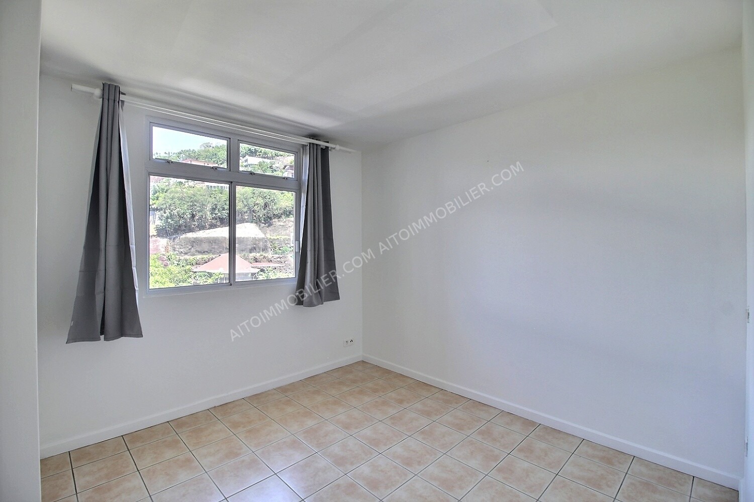 A LOUER APPARTEMENT F3 PAPEETE ORAVA 4