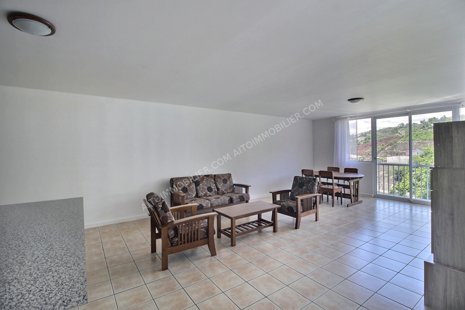 A LOUER APPARTEMENT F3 PAPEETE ORAVA 8
