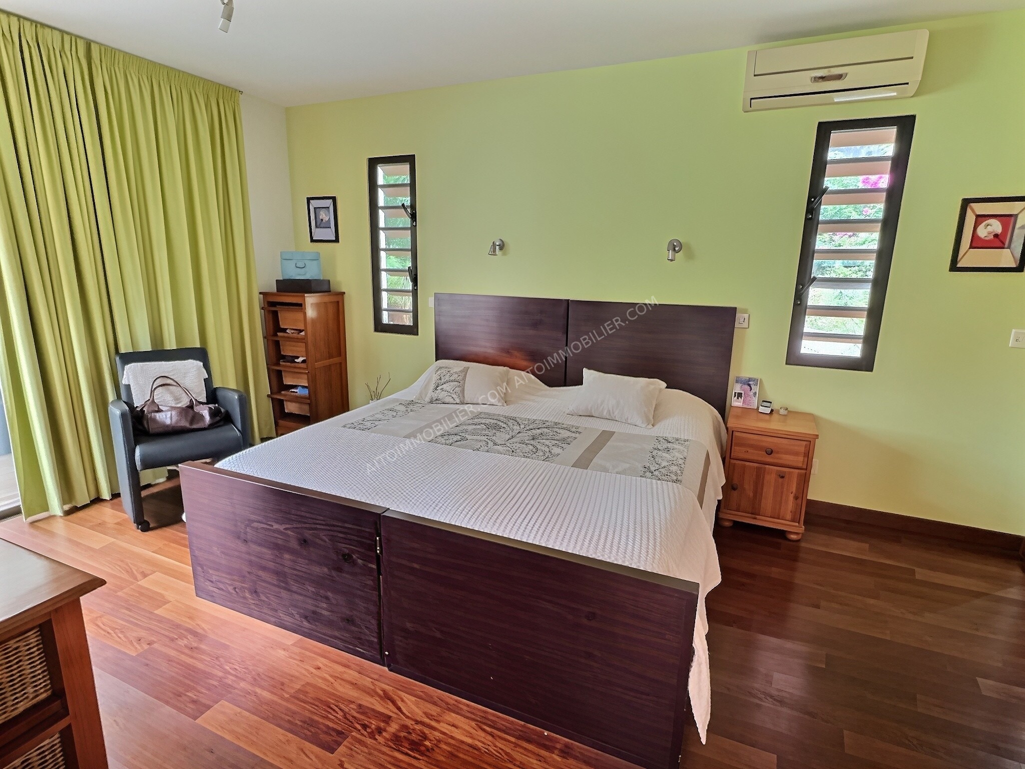 Maison d'architecte de plain-pied vue sur Moorea 3