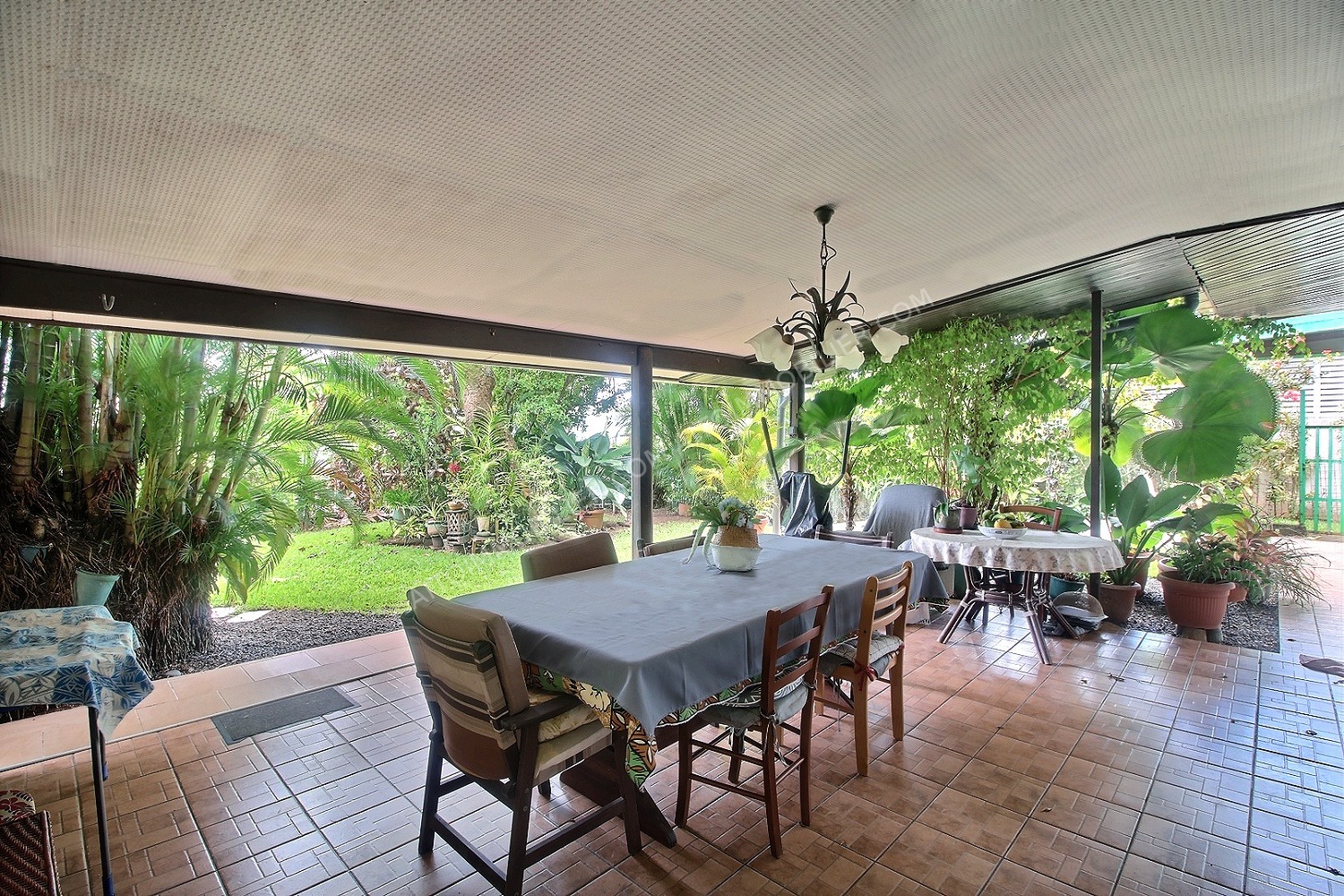 VENTE MAISON MAHINA - 3 PIECES 2