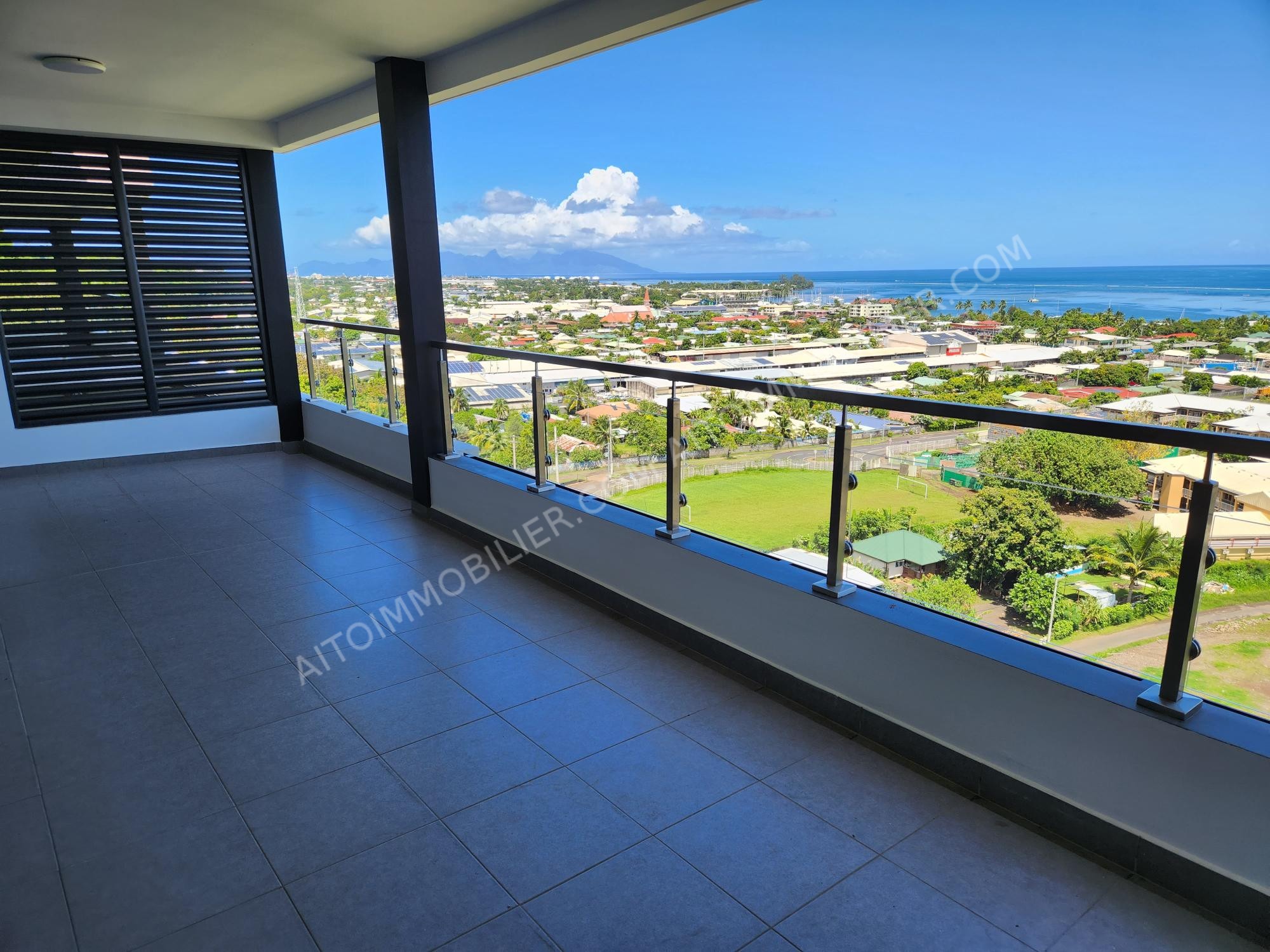 LOCATION APPARTEMENT ARUE 3 PIECES 6