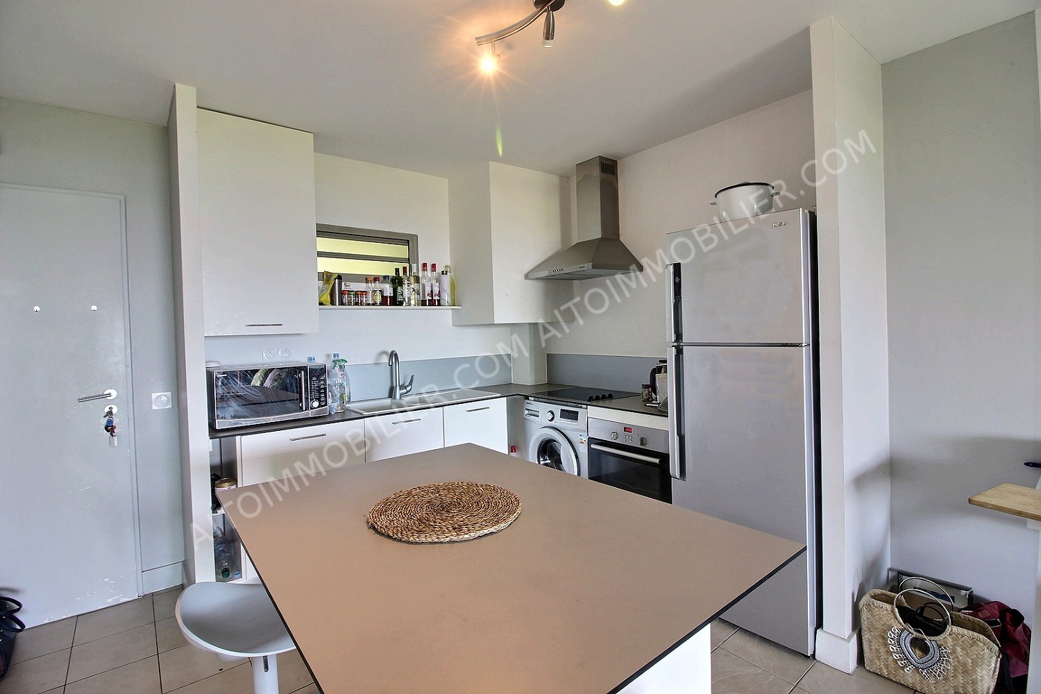 VENTE APPARTEMENT - 2 PIECES 3