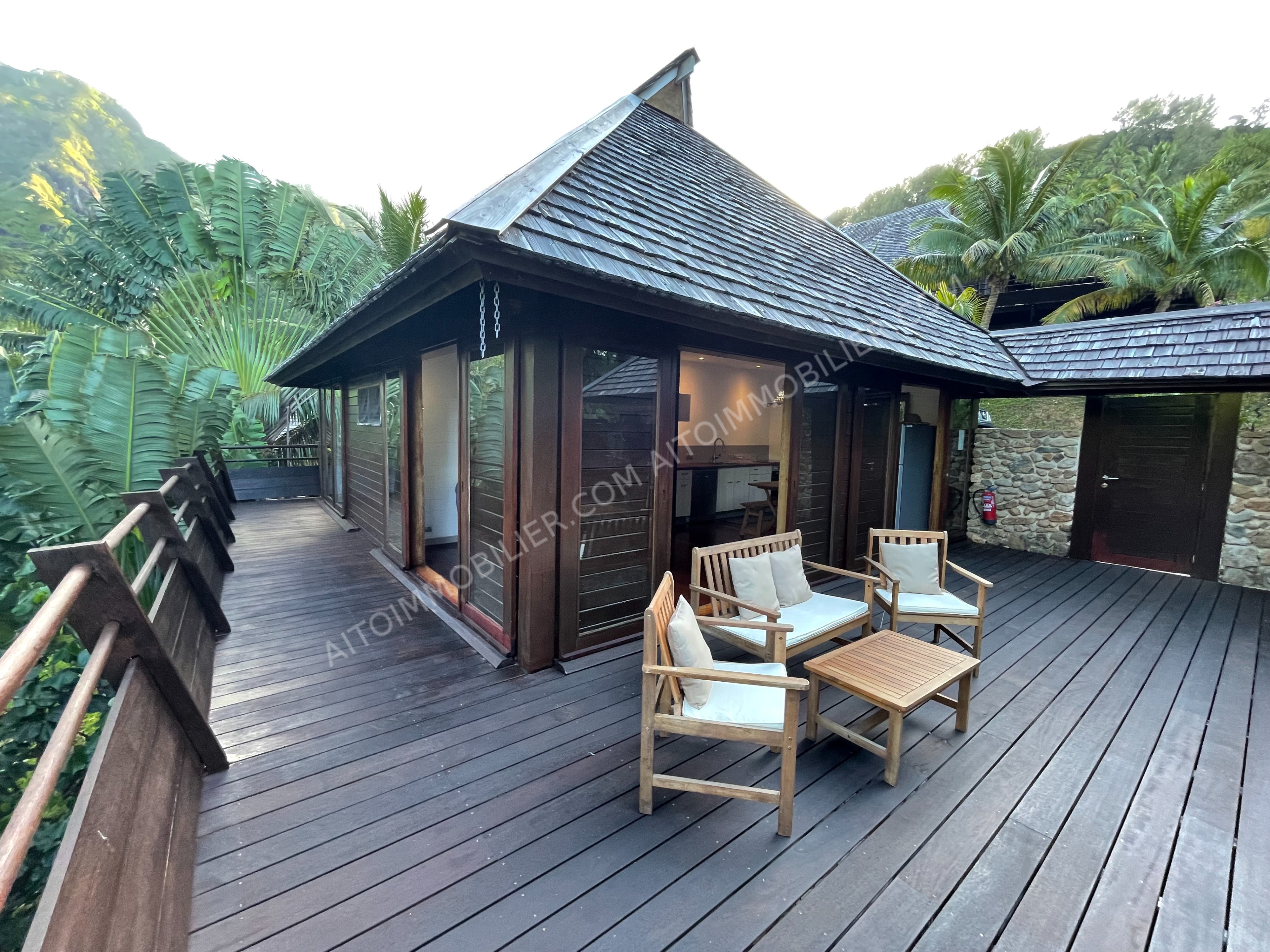 VENTE  SUR MOOREA 9