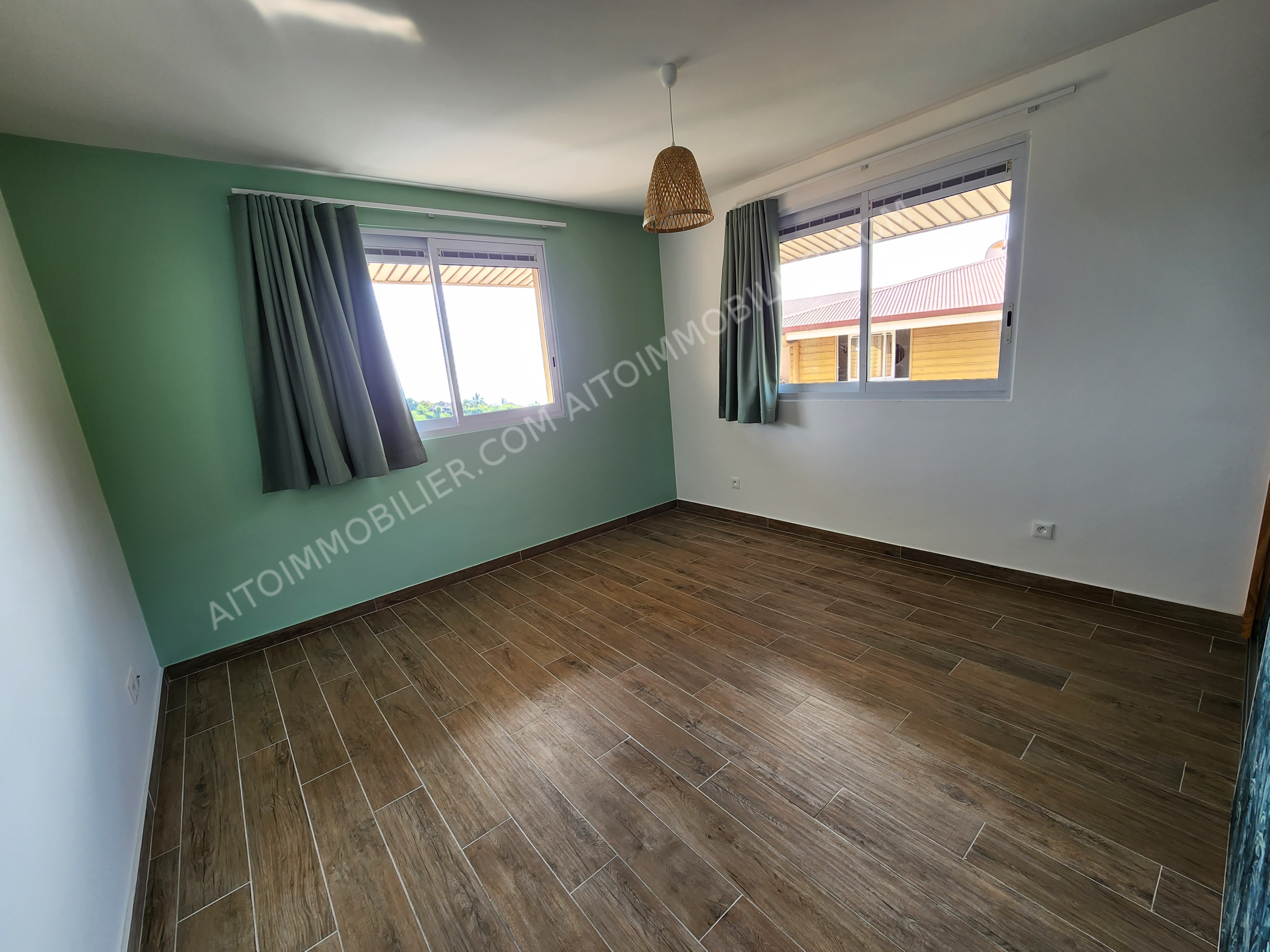 Loue Appartement PUNAAUIA - F3 6