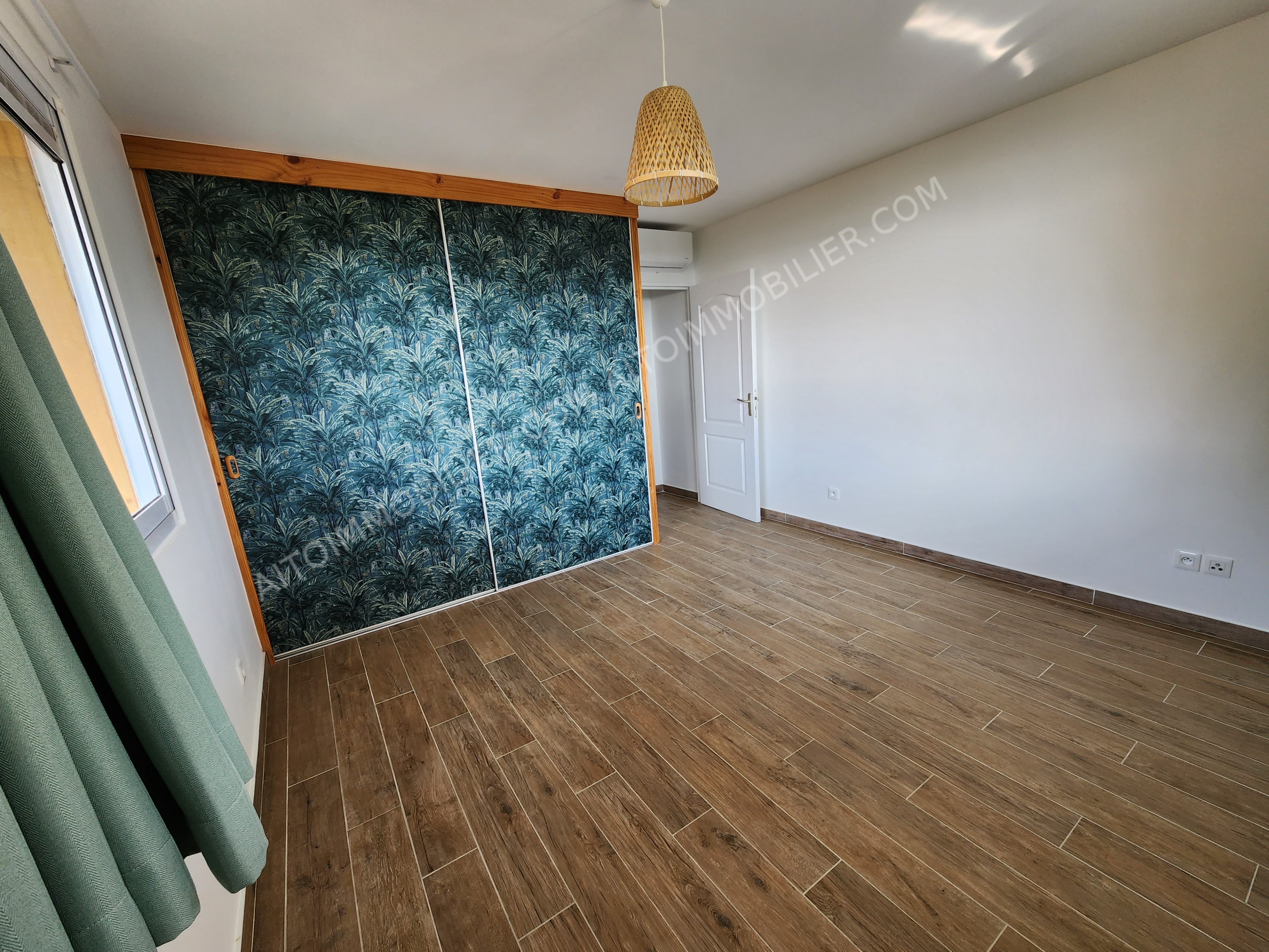 Loue Appartement PUNAAUIA - F3 7