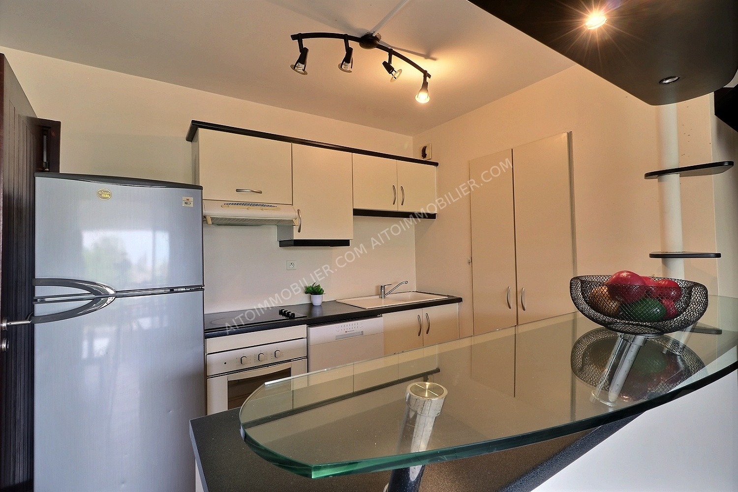 A LOUER APPARTEMENT F2 PUNAAUIA 2