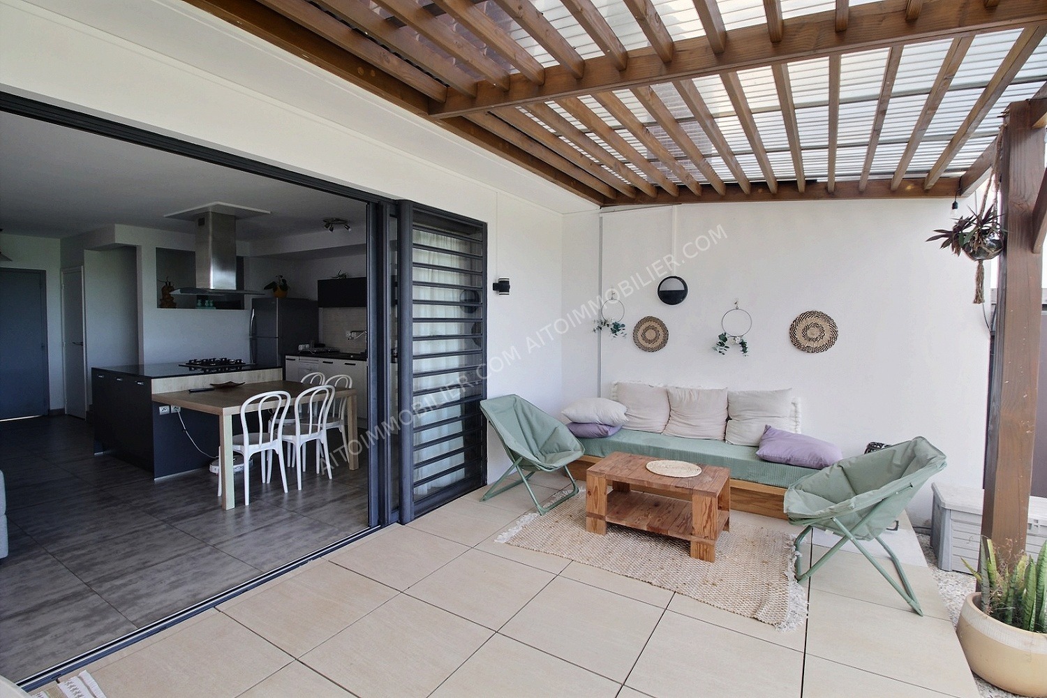 A LOUER MAISON F4 FAAA 9