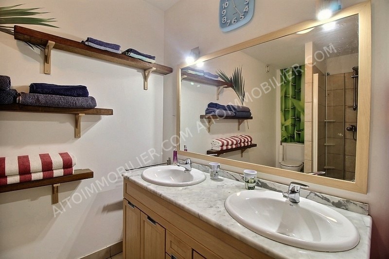 Loue Appartement F3 - PAMATAI 5