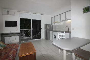 Loue Appartement F1 Punaauia