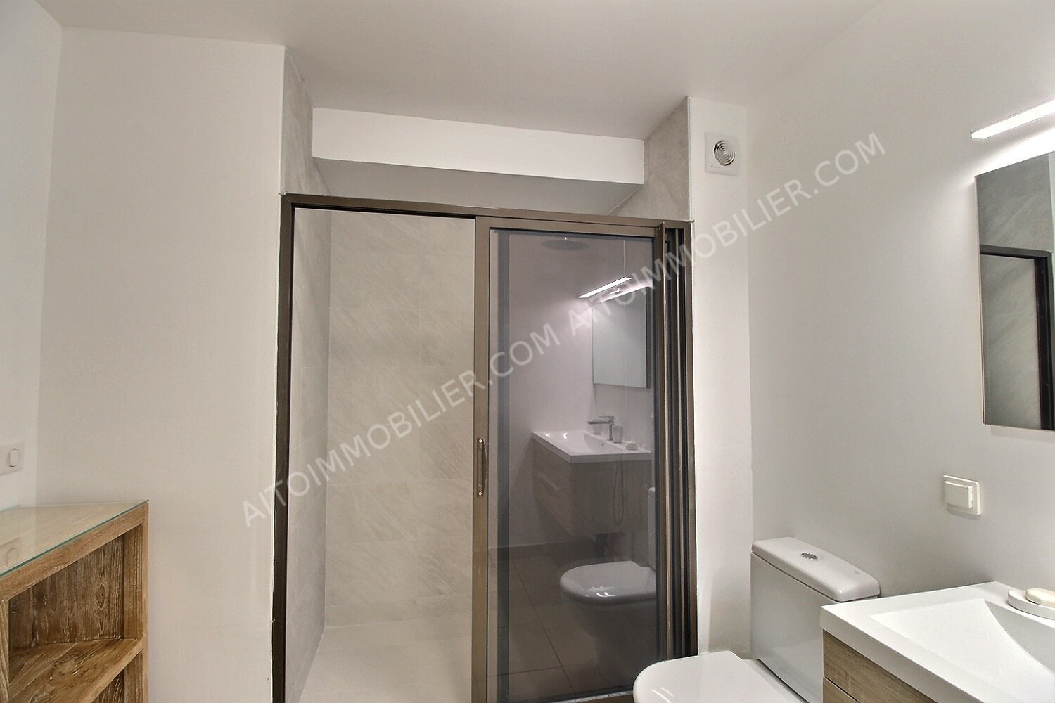 A LOUER GRAND APPARTEMENT F3 BIS PUNAAUIA 6