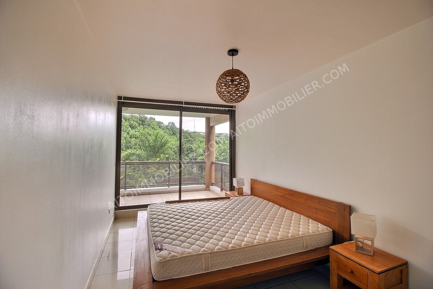 A LOUER GRAND APPARTEMENT F3 BIS PUNAAUIA 5