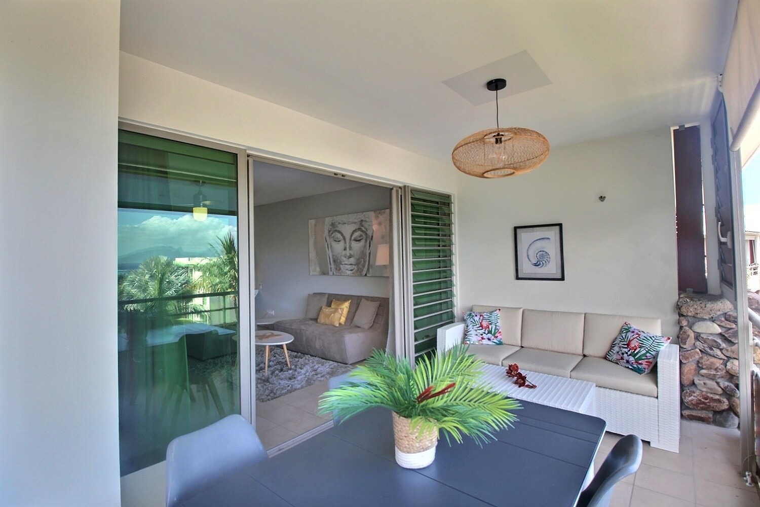 A LOUER APPARTEMENT F2 PUNAAUIA 2