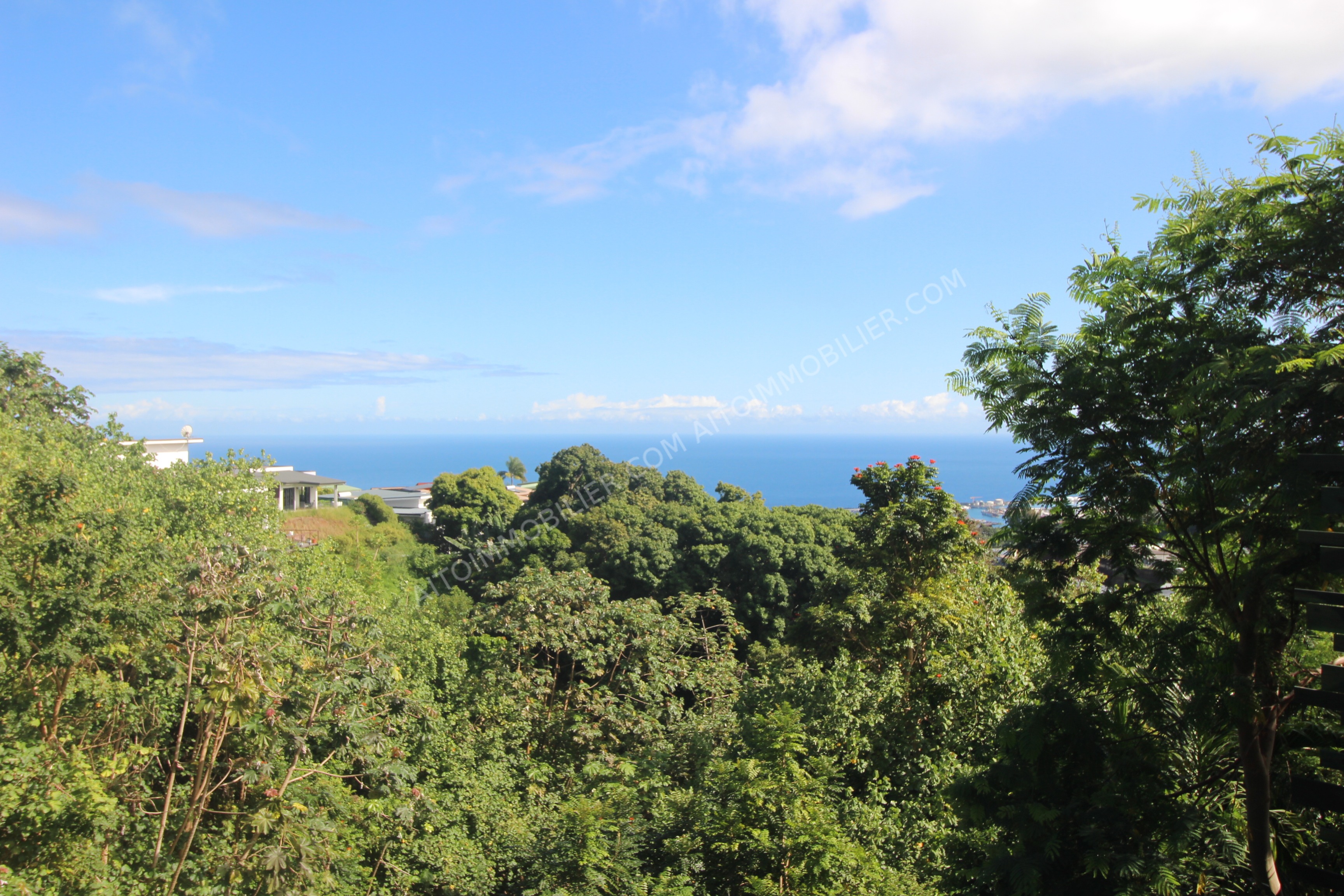 Faa'a - Maison F3 sur 3 niveaux - Pamatai Hills 10