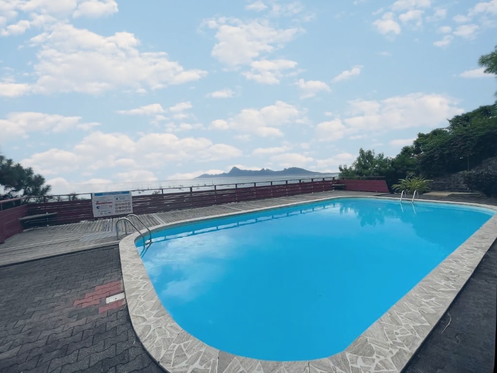 A LOUER APPARTEMENT F3 BIS PUNAAUIA 4