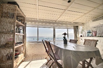 A LOUER APPARTEMENT F3 BIS PUNAAUIA