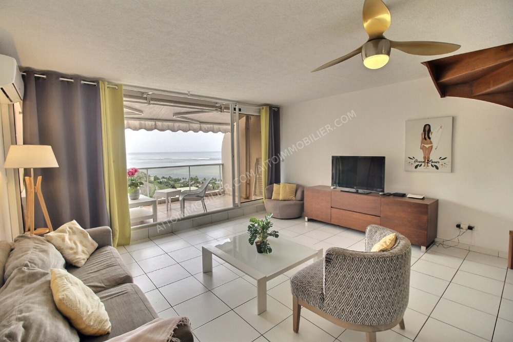 A LOUER APPARTEMENT F3 PUNAAUIA