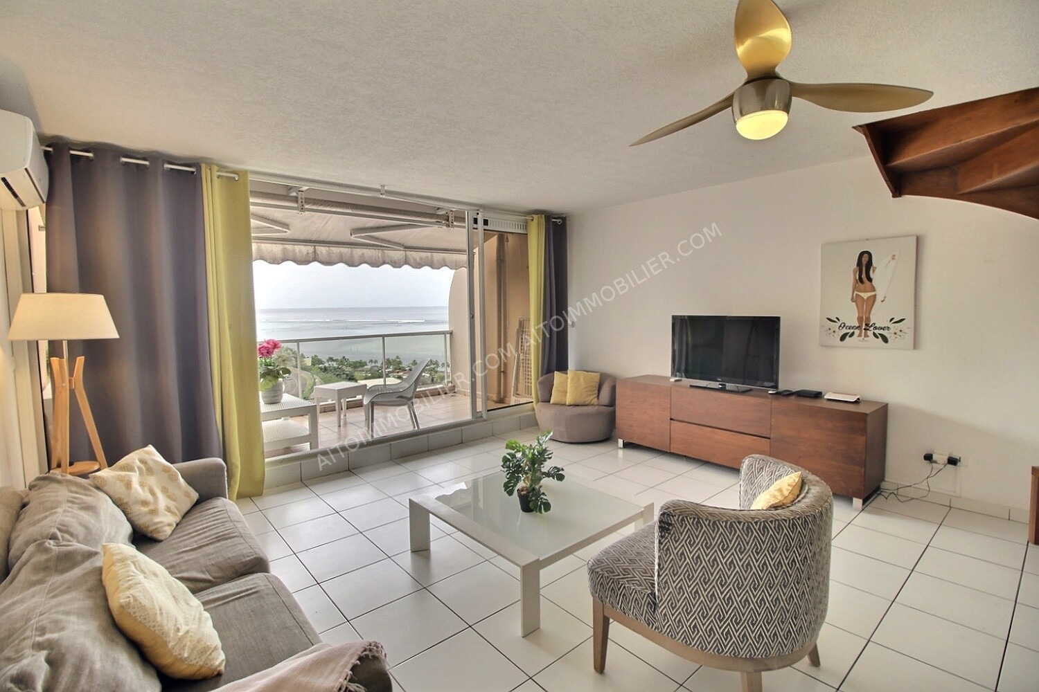 A LOUER APPARTEMENT F3 PUNAAUIA 1