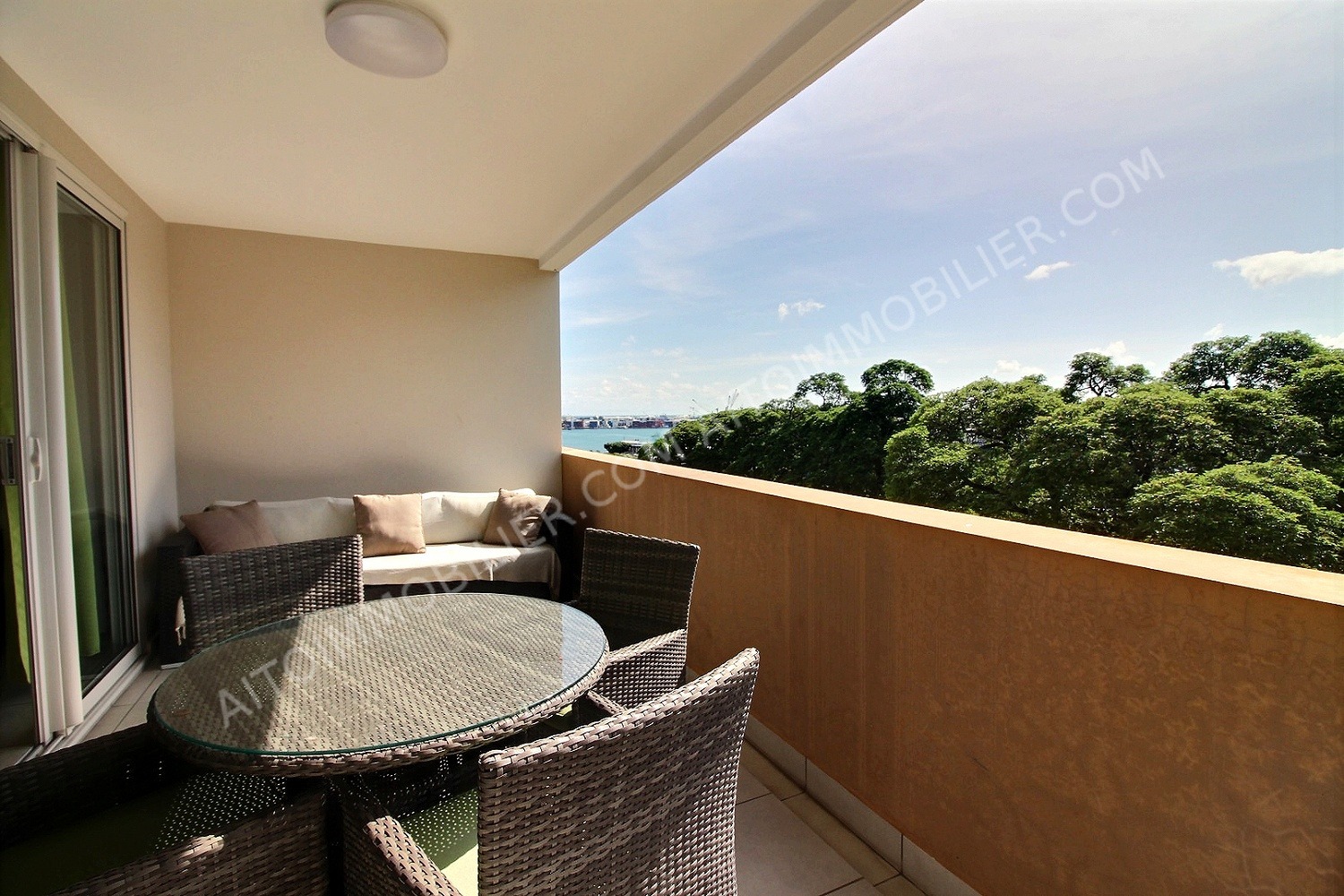 FAAA - APPARTEMENT F2 A LOUER 1