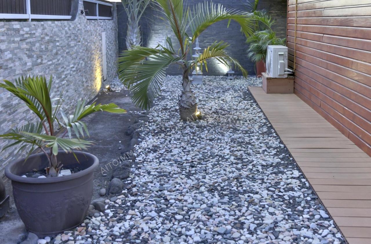 A LOUER MAISON F3 PUNAAUIA 11