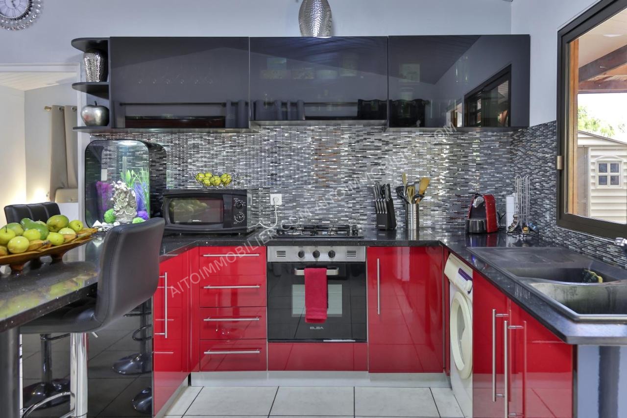 A LOUER MAISON F3 PUNAAUIA 2