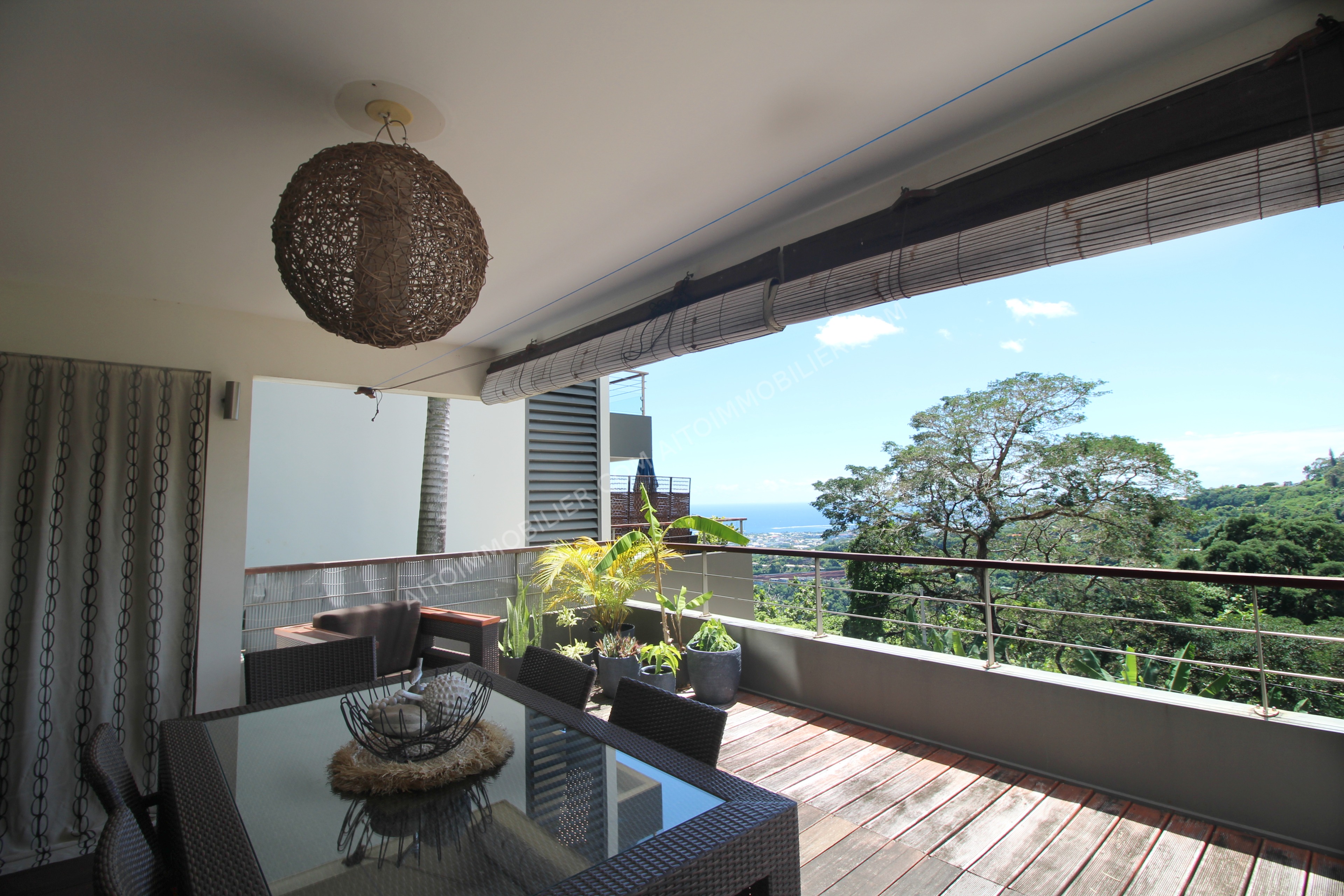FAA'A - PAMATAI  - 85 m² avec 50 m² de terrasse 8
