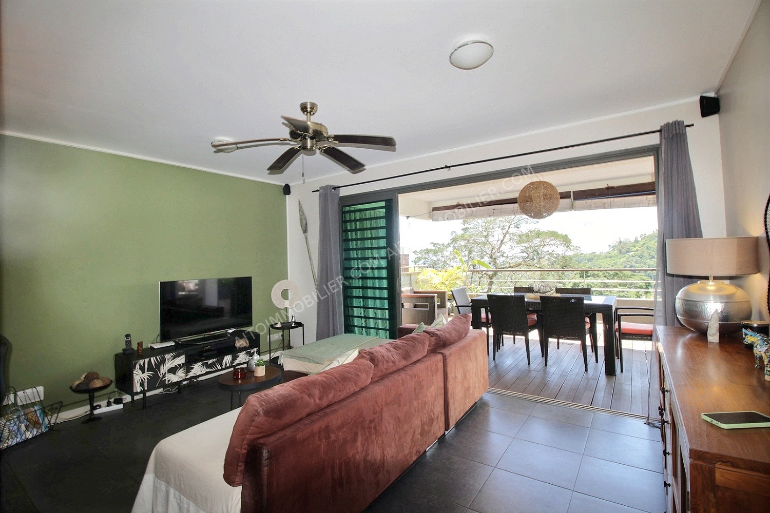 FAA'A - PAMATAI  - 85 m² avec 50 m² de terrasse 3