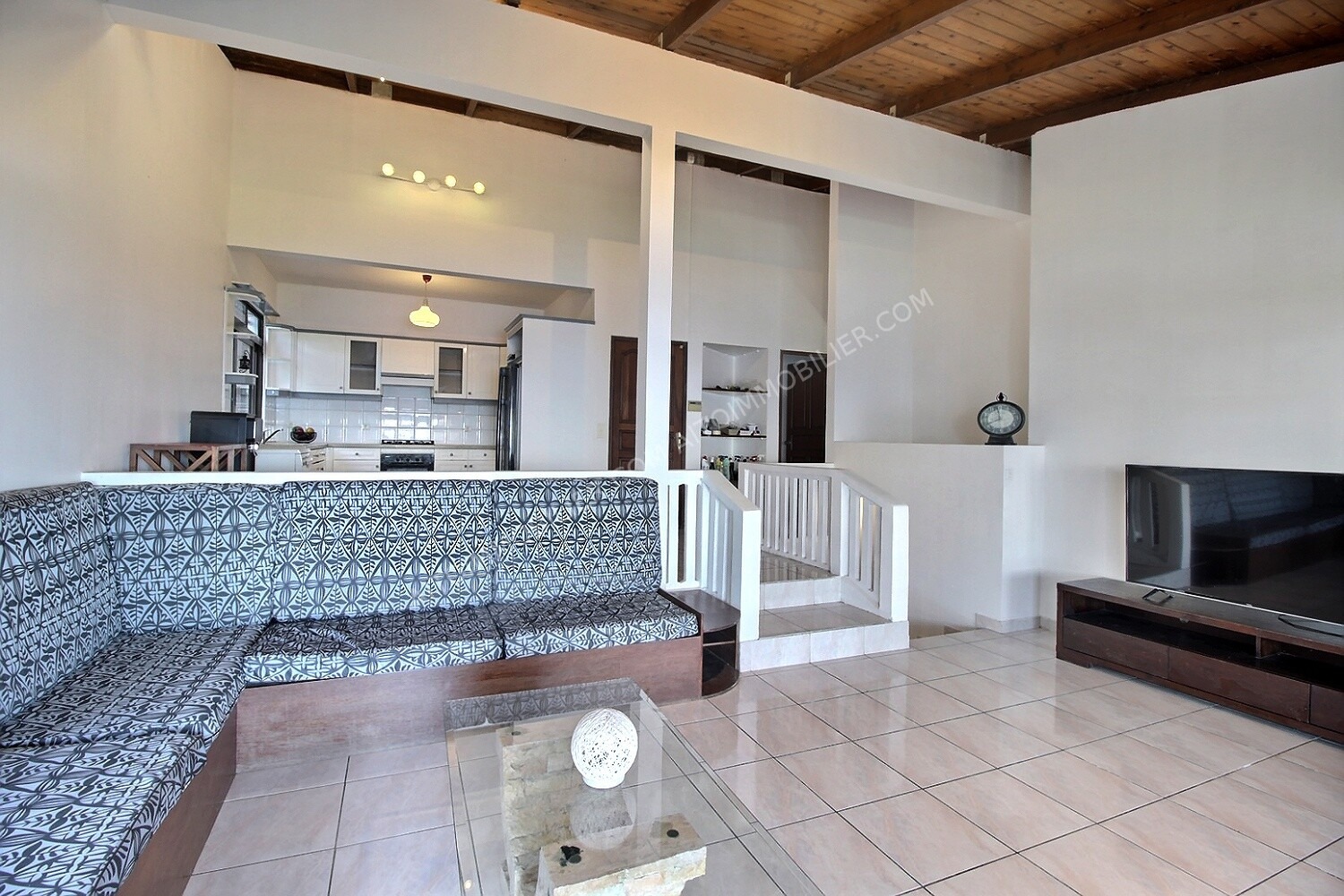 Loue maison sur 2 niveaux - PUNAAUIA 5