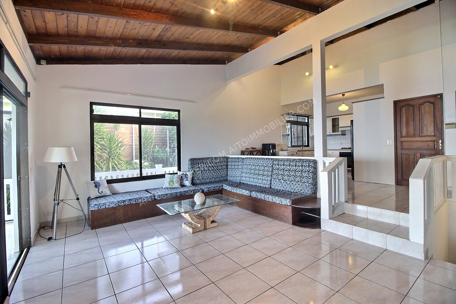 Loue maison sur 2 niveaux - PUNAAUIA 3
