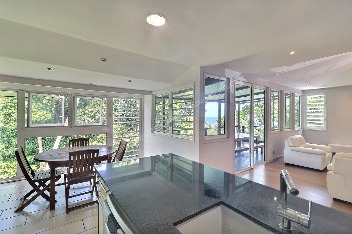 Loue maison F4 Arue