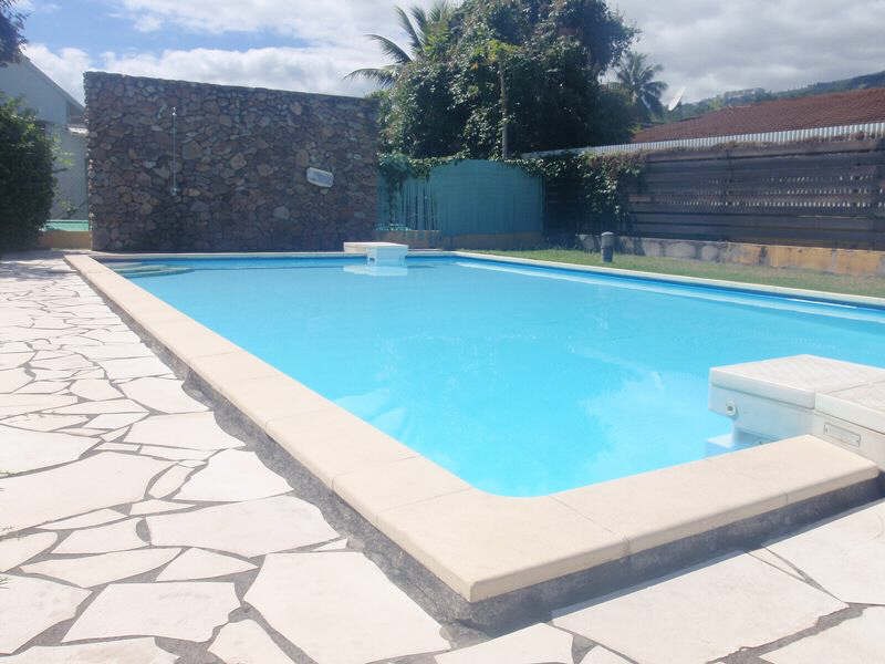 Loue Appartement F2 PUNAAUIA 7