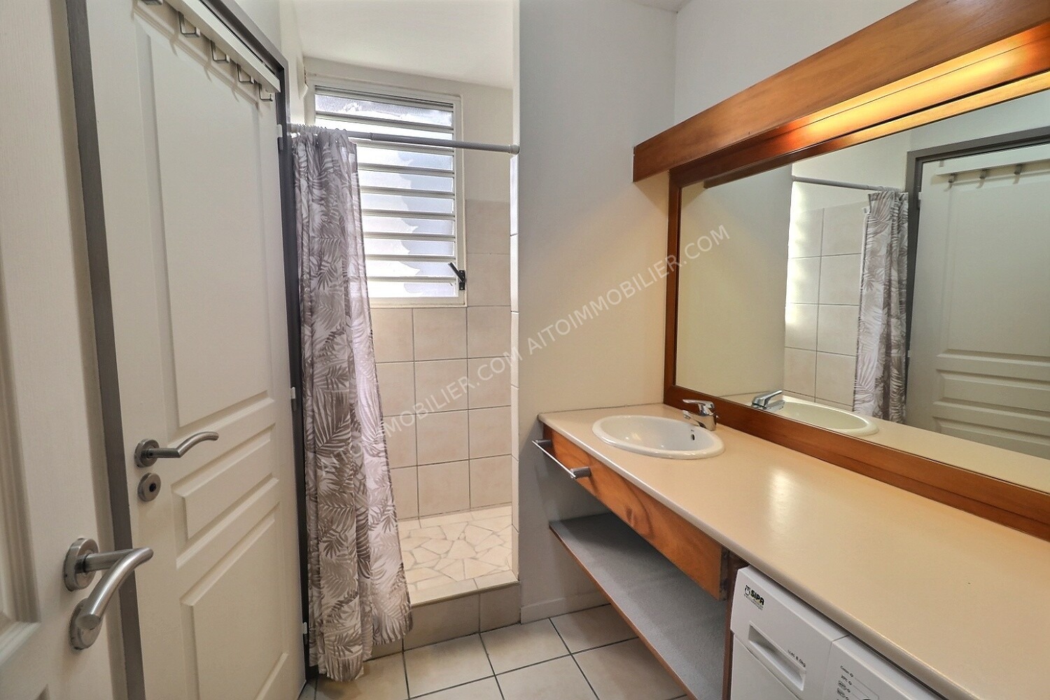Loue Appartement F2 PUNAAUIA 5