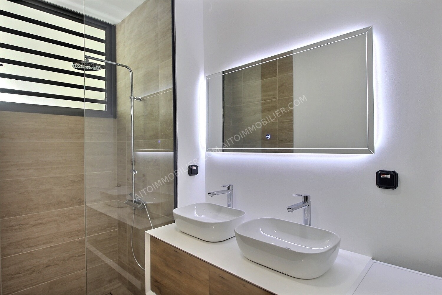 À LOUER APPARTEMENT F3 PUNAAUIA 6